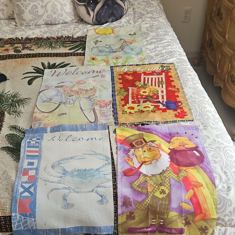 Garden FLAGS Set  small 5 Piece Bundled Set Colorful